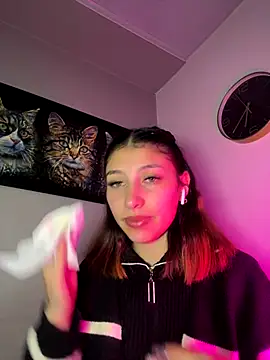 AriaBliss- online show from 09-15-25, 03:51