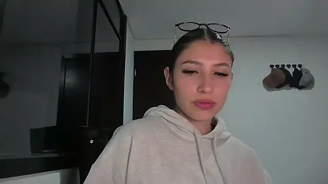 AriaBliss- online show from 11-10-25, 05:12