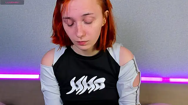 Dark Willlow online show from 05-28-26, 04:57