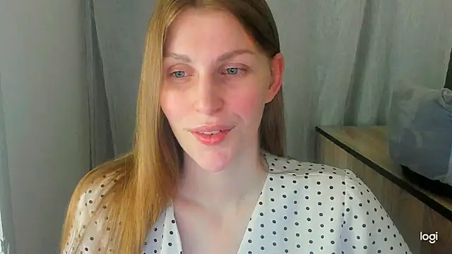 JuliaMuuun online show from 06-22-26, 09:56