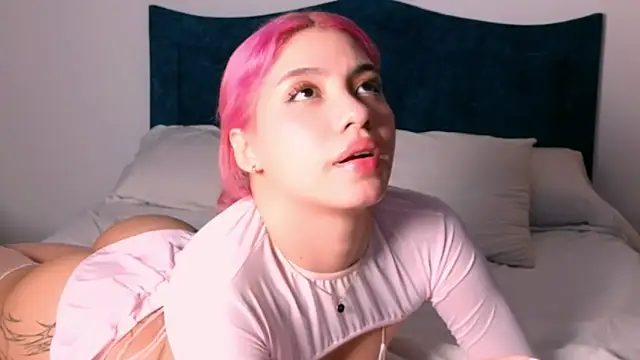 angelinhaaa online show from 11-16-25, 03:33