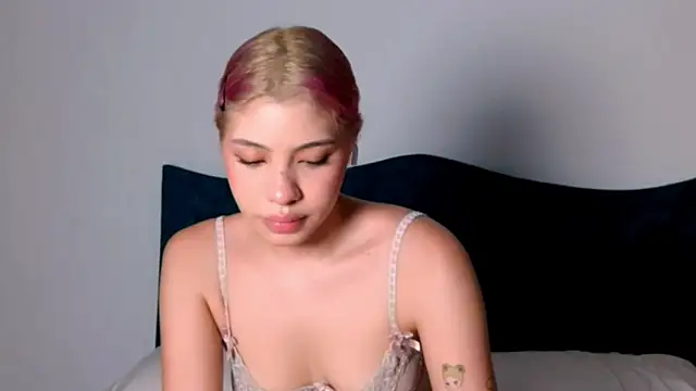 angelinhaaa online show from 11-09-25, 01:42