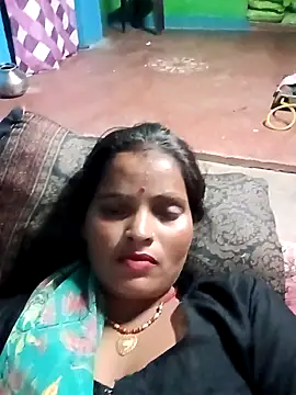 Neelamt12 online show from 10-20-25, 04:51