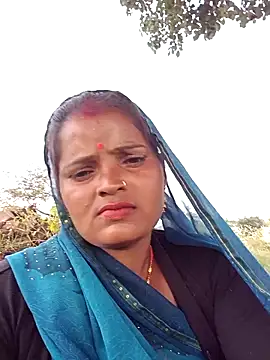 Neelamt12 online show from 10-13-25, 08:49