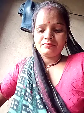 Neelamt12 online show from 09-15-25, 01:06