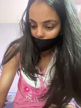 Snapshot of Sandhya_77 chatting on 07-14-26, 10:43 Sandhya 77 online show from 07-14-26, 10:43