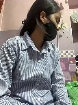Snapshot of Sandhya_77 chatting on 07-07-26, 06:05 Sandhya 77 online show from 07-07-26, 06:05