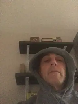 Snapshot of Andremann69 chatting on 02-19-26, 10:45 Andremann69 online show from 02-19-26, 10:45