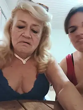 Snapshot of Bellapotencia1985 chatting on 07-15-26, 10:22 Bellapotencia1985 online show from 07-15-26, 10:22