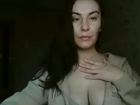 KatalinaQE online show from 10-08-25, 05:09