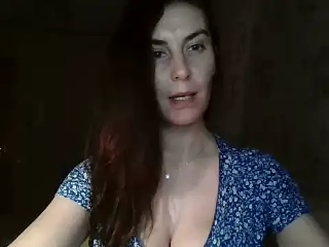 KatalinaQE online show from 11-17-25, 05:39