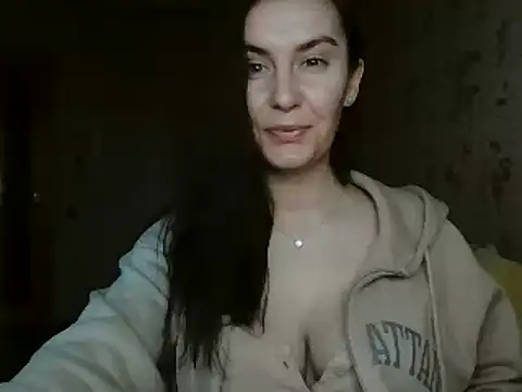 KatalinaQE online show from 11-04-25, 05:22