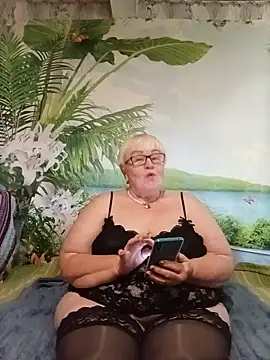 Snapshot of VioletSweet5566 chatting on 07-17-26, 04:04 VioletSweet5566 online show from 07-17-26, 04:04