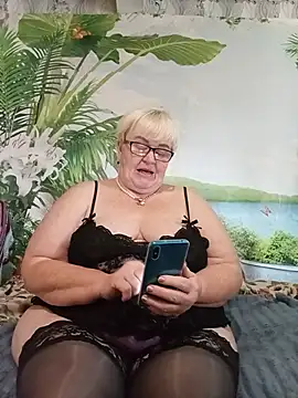 Snapshot of VioletSweet5566 chatting on 07-20-26, 06:32 VioletSweet5566 online show from 07-20-26, 06:32