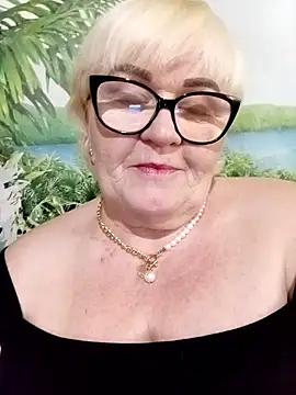 VioletSweet5566 online show from 05-17-26, 01:33