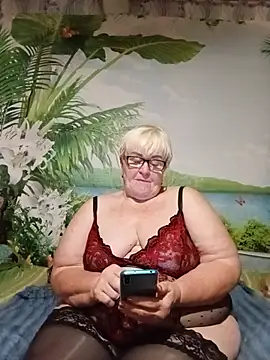 Snapshot of VioletSweet5566 chatting on 07-13-26, 06:18 VioletSweet5566 online show from 07-13-26, 06:18
