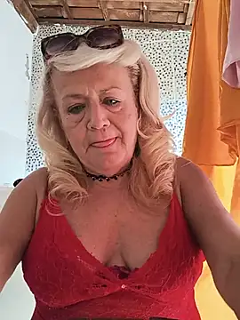 Belladama61 online show from 06-07-26, 10:42
