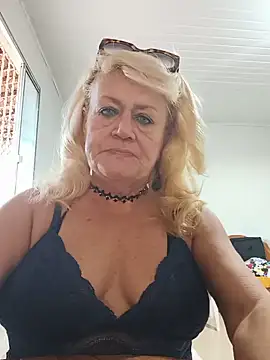 Belladama61 online show from 05-18-26, 10:09