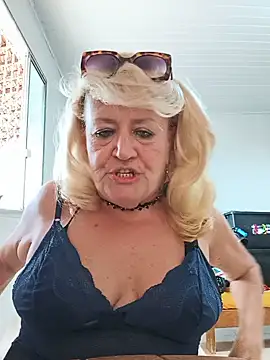 Belladama61 online show from 05-15-26, 10:46