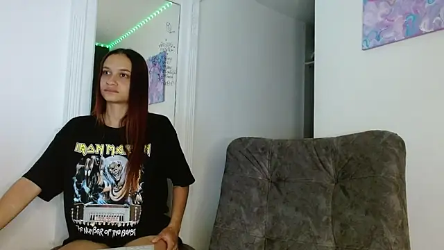 reina reina online show from 02-11-26, 05:40