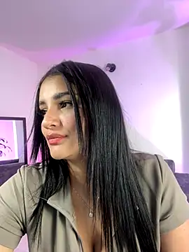 Julieta92  online show from 10-02-25, 09:07