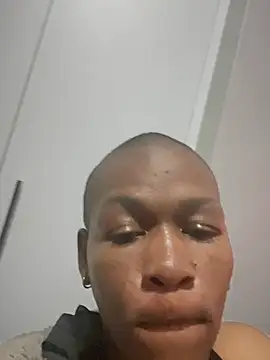 Ozimpho online show from 05-21-26, 06:49