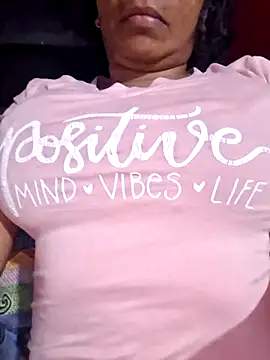 floresblancas online show from 11-26-25, 11:10