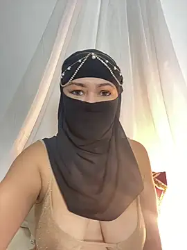 Snapshot of Amyraa_ chatting on 09-27-25, 11:38 Amyraa online show from 09-27-25, 11:38