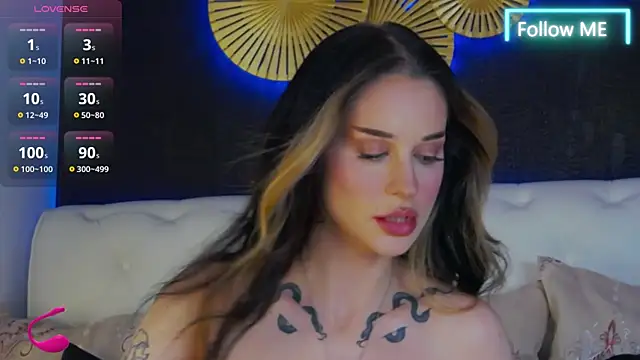 Snapshot of BellaKarma chatting on 06-20-26, 04:45 BellaKarma online show from 06-20-26, 04:45