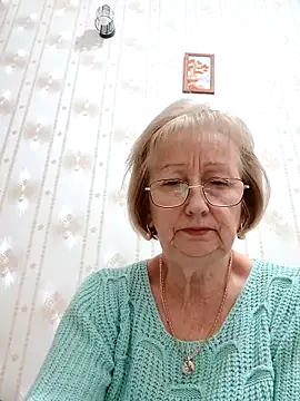 AlikaSwan5821 online show from 11-18-25, 08:01
