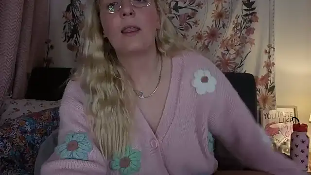 Daisyxoxo  online show from 02-12-26, 09:42