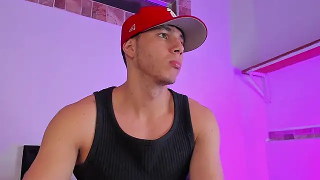 max valiant1 online show from 10-03-25, 07:59