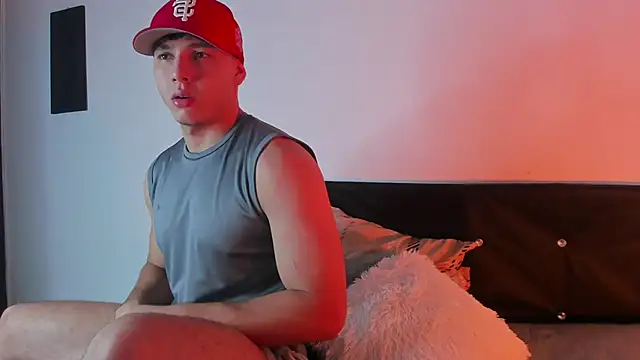 max valiant1 online show from 09-22-25, 03:45