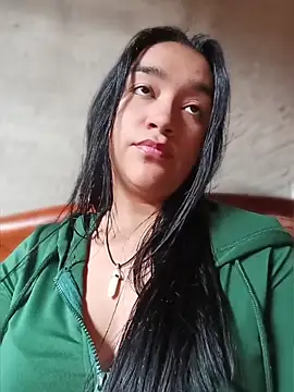 Snapshot of Williams_Hera chatting on 03-18-26, 08:10 Williams Hera online show from 03-18-26, 08:10