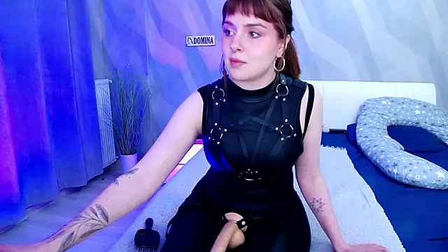 Snapshot of real_bdsm_couple chatting on 04-29-26, 05:30 real bdsm couple online show from 04-29-26, 05:30