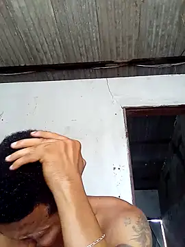 moreno25centimetro online show from 04-19-26, 01:56