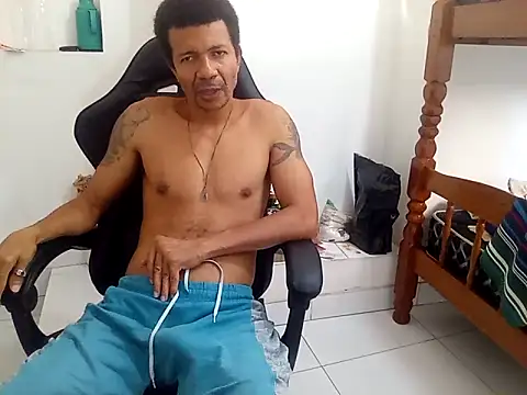 moreno25centimetro online show from 10-04-25, 01:45