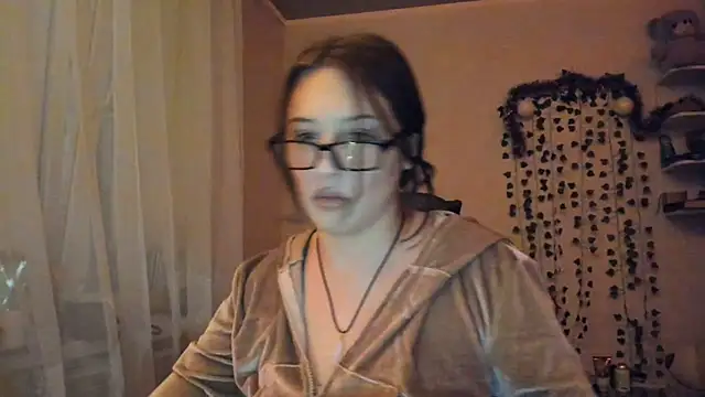 Stephanie Hills online show from 01-15-26, 07:17