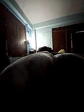 Snapshot of arti9995 chatting on 12-20-25, 09:45 arti9995 online show from 12-20-25, 09:45