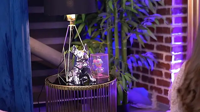 MillaSerene online show from 11-05-25, 04:59