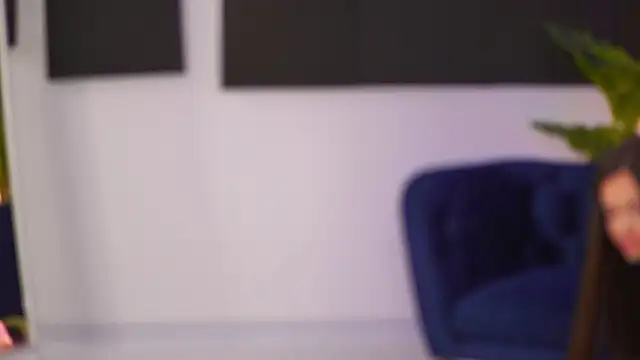 Snapshot of KyssaraPlay chatting on 11-11-25, 07:30 KyssaraPlay online show from 11-11-25, 07:30