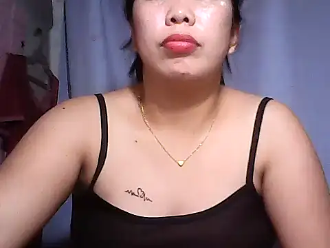 Snapshot of pinaysinglemommm chatting on 06-27-26, 12:22 pinaysinglemommm online show from 06-27-26, 12:22
