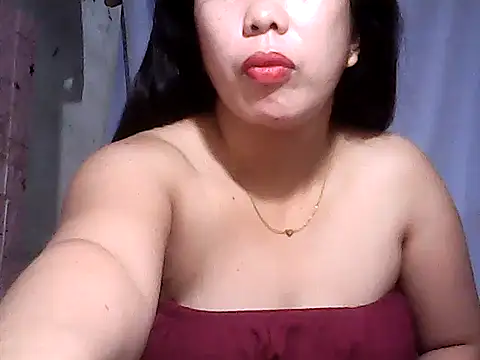 Snapshot of pinaysinglemommm chatting on 07-07-26, 09:18 pinaysinglemommm online show from 07-07-26, 09:18
