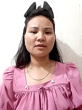 Snapshot of Heulwen-22 chatting on 09-14-25, 11:16 Heulwen-22 online show from 09-14-25, 11:16