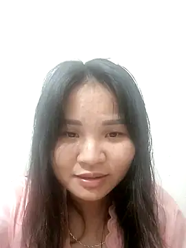 Snapshot of Heulwen-22 chatting on 09-23-25, 02:35 Heulwen-22 online show from 09-23-25, 02:35