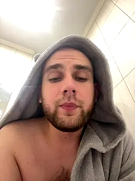 LuckyGirlfriends online show from 11-23-25, 09:14