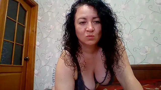 Snapshot of Velvet3451 chatting on 06-27-26, 11:16 Velvet3451 online show from 06-27-26, 11:16