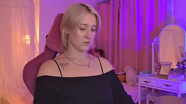 CinBellamy online show from 06-23-26, 06:44