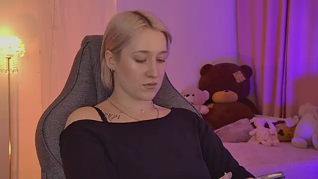 CinBellamy online show from 06-19-26, 05:35