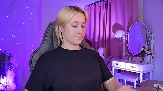 CinBellamy online show from 11-12-25, 02:59